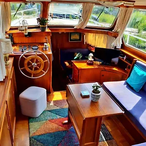 Motor Yacht Amstelle , Amsterdam Netherlands